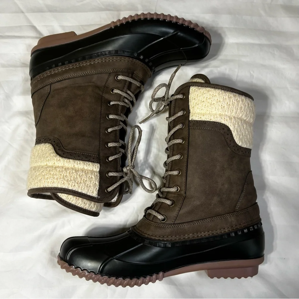 Magellan Outdoors Waterproof Duck Boots Women's 11B Sweater Collar FFS4057